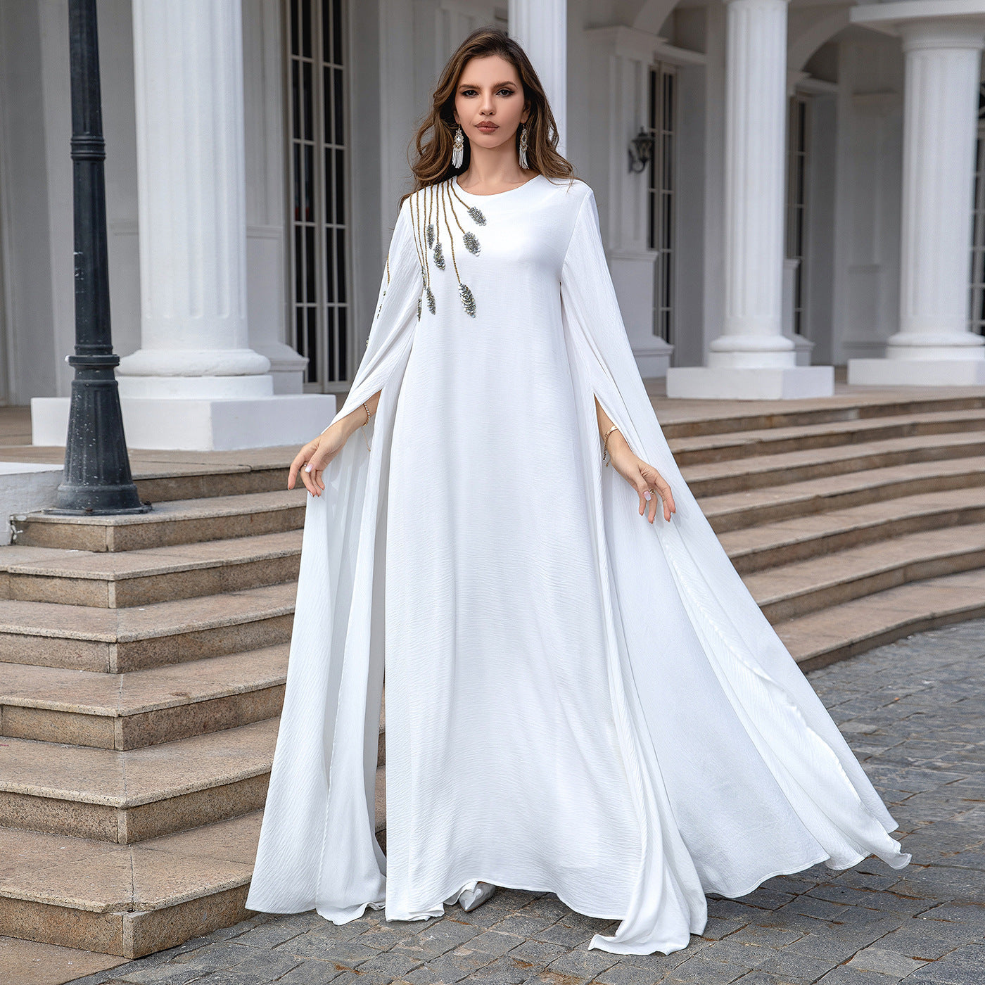 Embroidered Maxi Abaya Robe – Elegant Evening Modesty