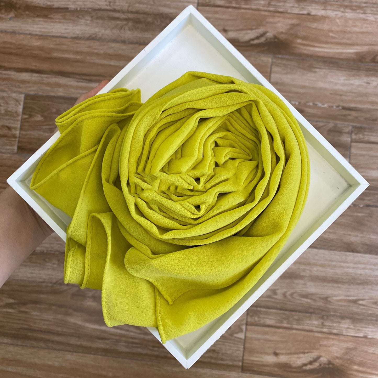 Solid Pearl Chiffon Hijab Scarf – Lightweight Elegance