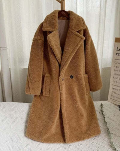 Lapel Lamb-Fleece Long Coat with Pockets – Luxe Winter Layer