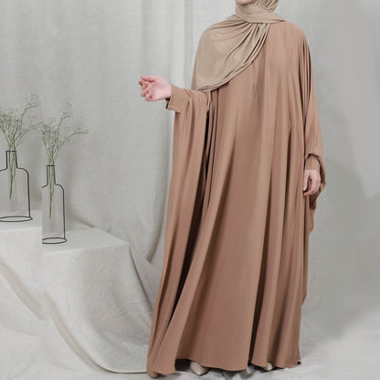 Elegant Hooded Jilbab-Style Gown – Full Cover & Grace