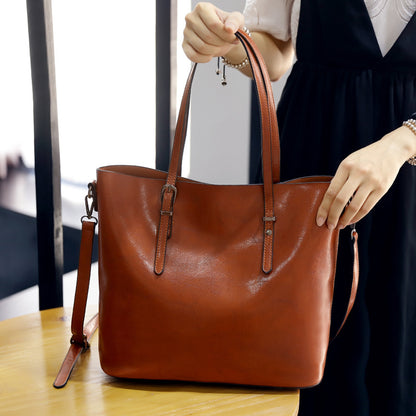 Oil-Wax Leather Messenger Tote — Spacious Style for Everyday Chic