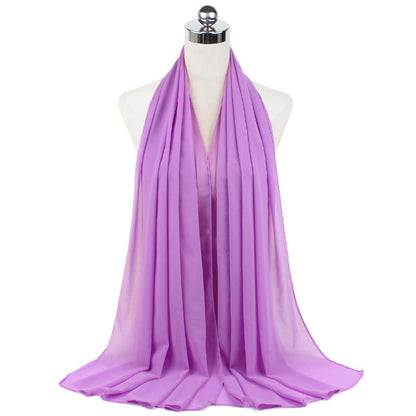 Chic Monochrome Chiffon Hijab with Pearl Detail – Lightweight Wrap