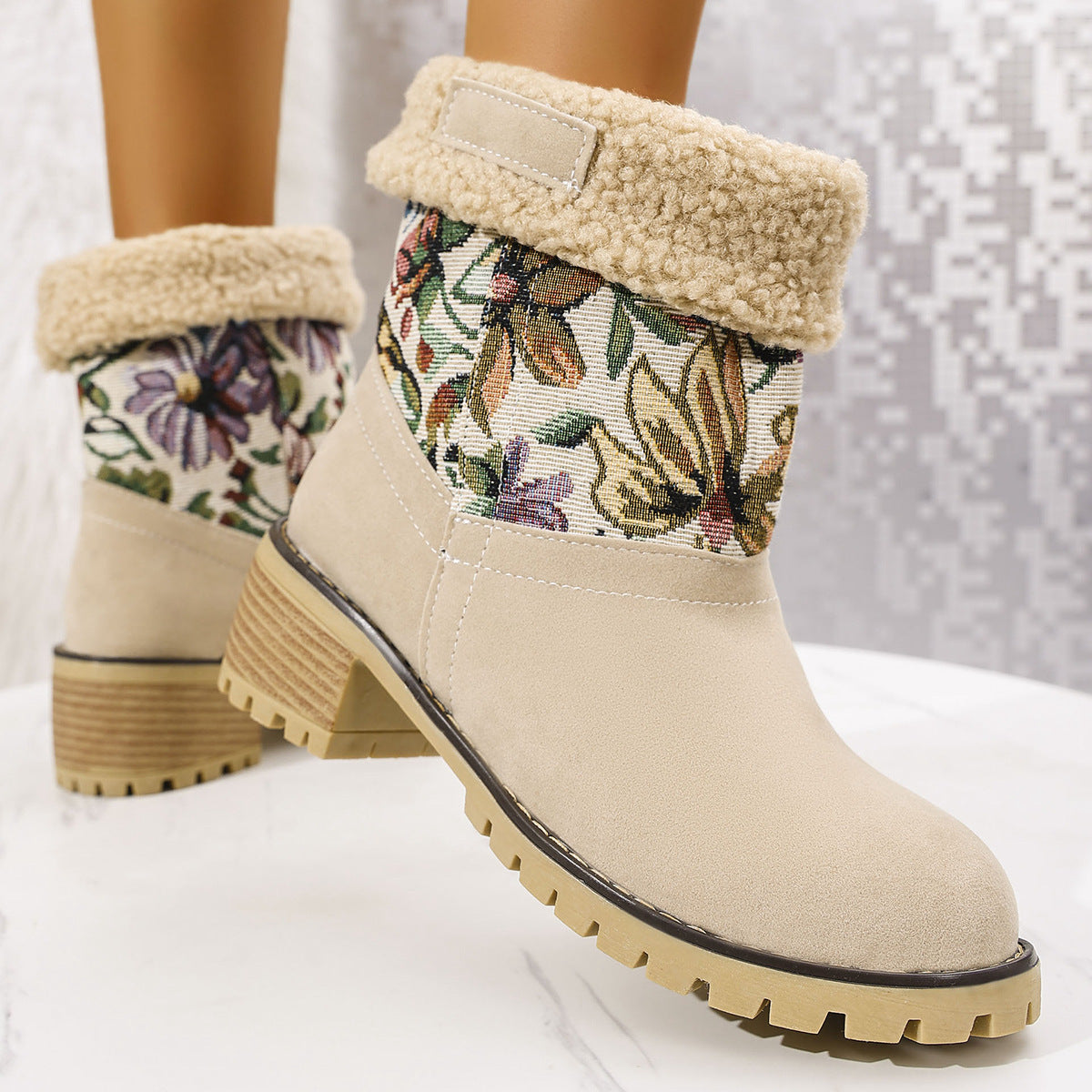 Flower-Embroidered Platform Snow Boots — Warm, Stylish Winter Essentials