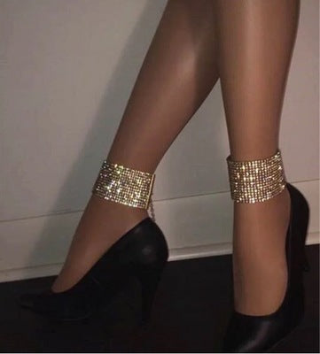 Square Diamond Anklet – Elegant Foot Accessory