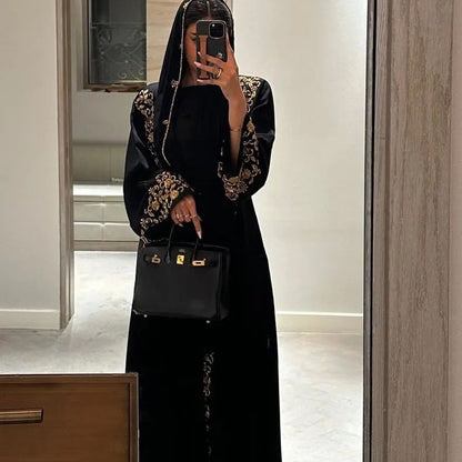 Chic Muslim Long Sleeve Dress – Graceful Everyday Elegance