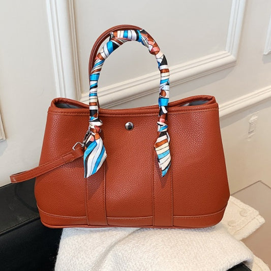 Floral Wild Garden Scarf Tote – Shoulder & Crossbody Chic