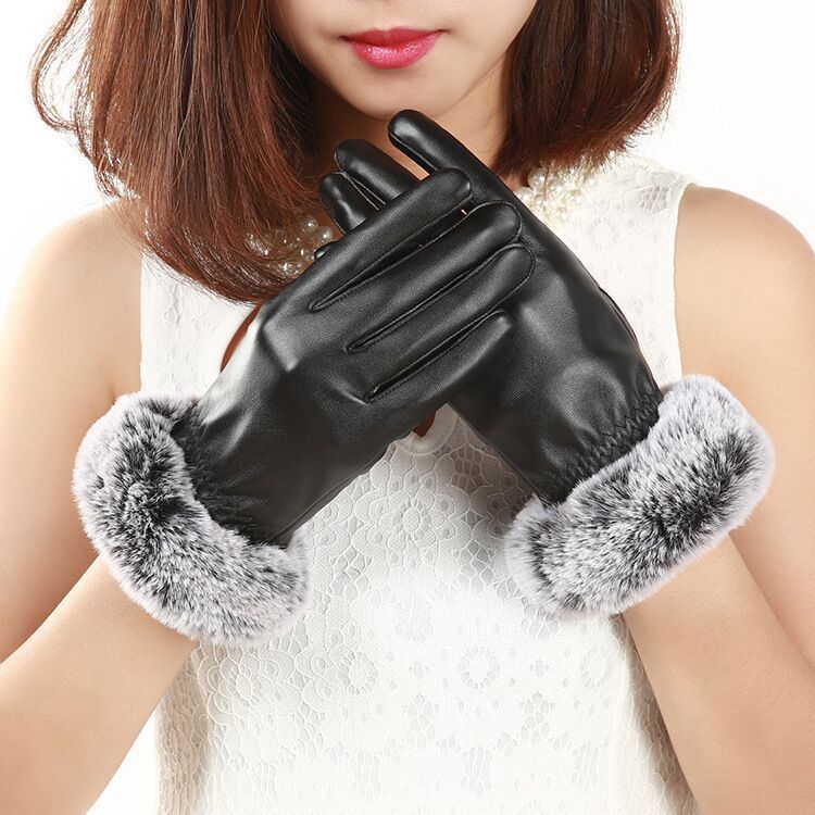 Plus-Size Velvet Touch-Screen Warm Gloves – Soft Winter Style