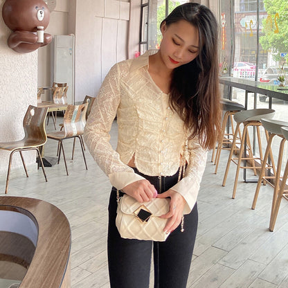 Cowhide Leather Messenger Bag – Stylish & Practical