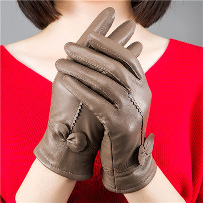 Women’s Elegant Warm Gloves – Soft Winter Comfort