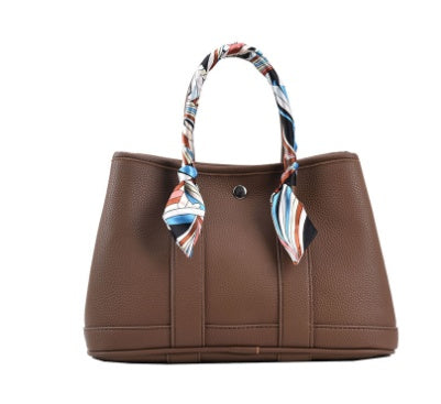 Floral Wild Garden Scarf Tote – Shoulder & Crossbody Chic