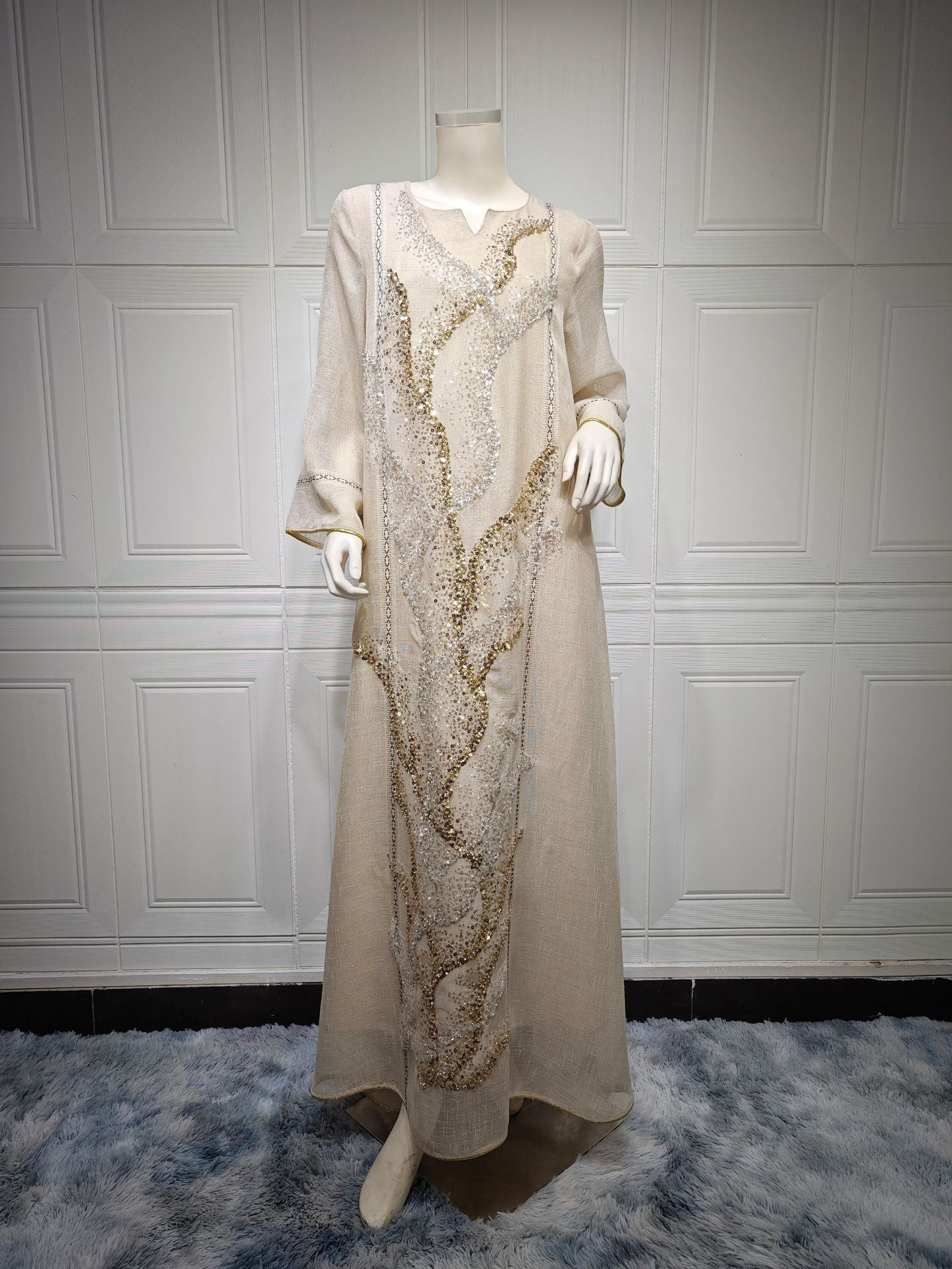 Elegant Sequined & Embroidered Abaya Robe – Modest Glamour