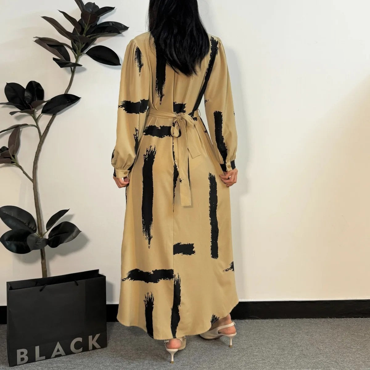 Muslim Elegant O-Neck Modest Dress – Graceful & Comfortable