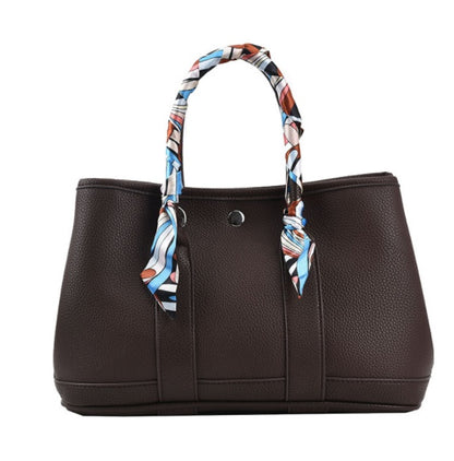 Floral Wild Garden Scarf Tote – Shoulder & Crossbody Chic