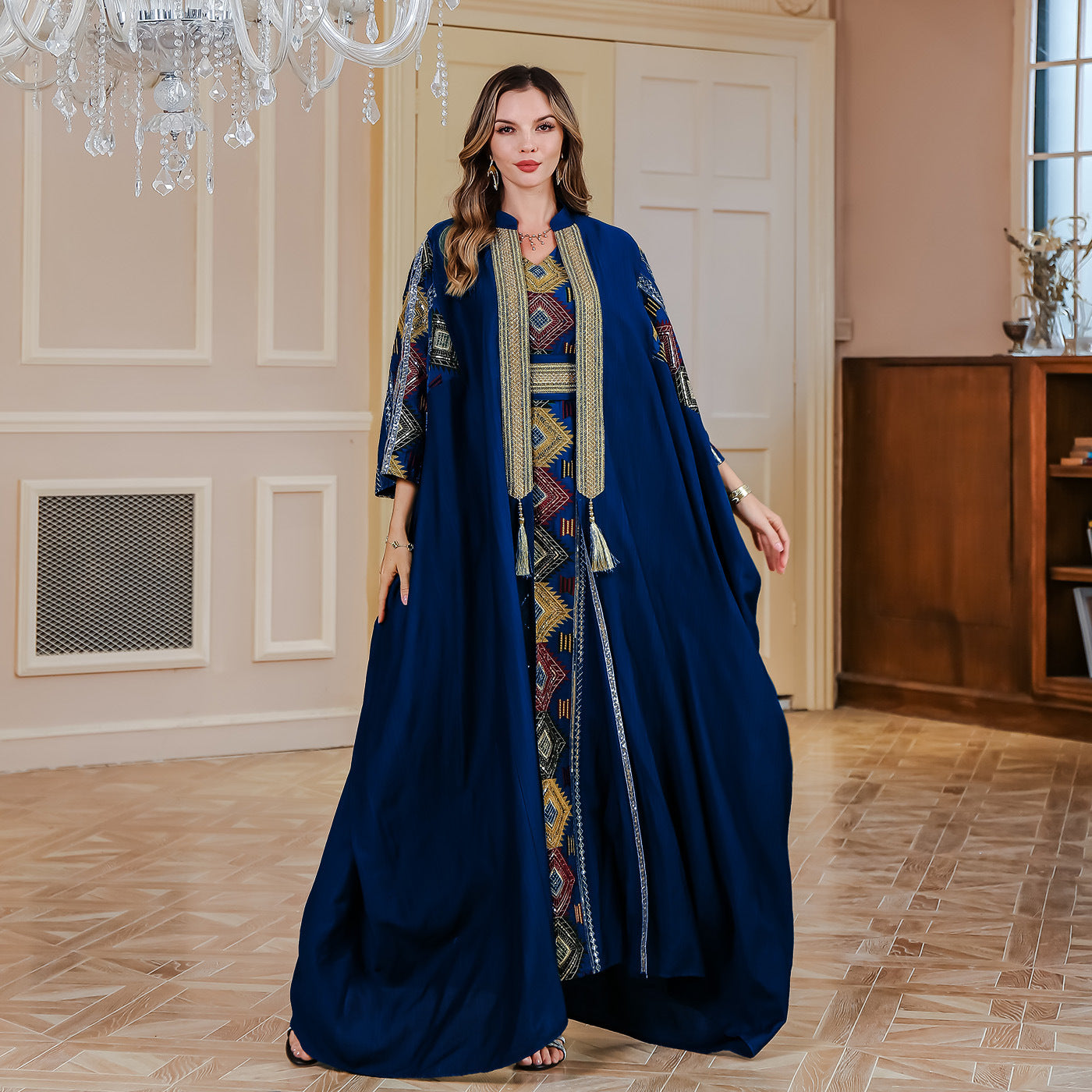 Luxury Two-Piece Evening Abaya Set – Embroidered Robe Style
