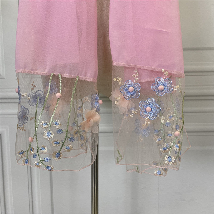 Elegant Solid-Colour Hijab – Everyday Modest Style