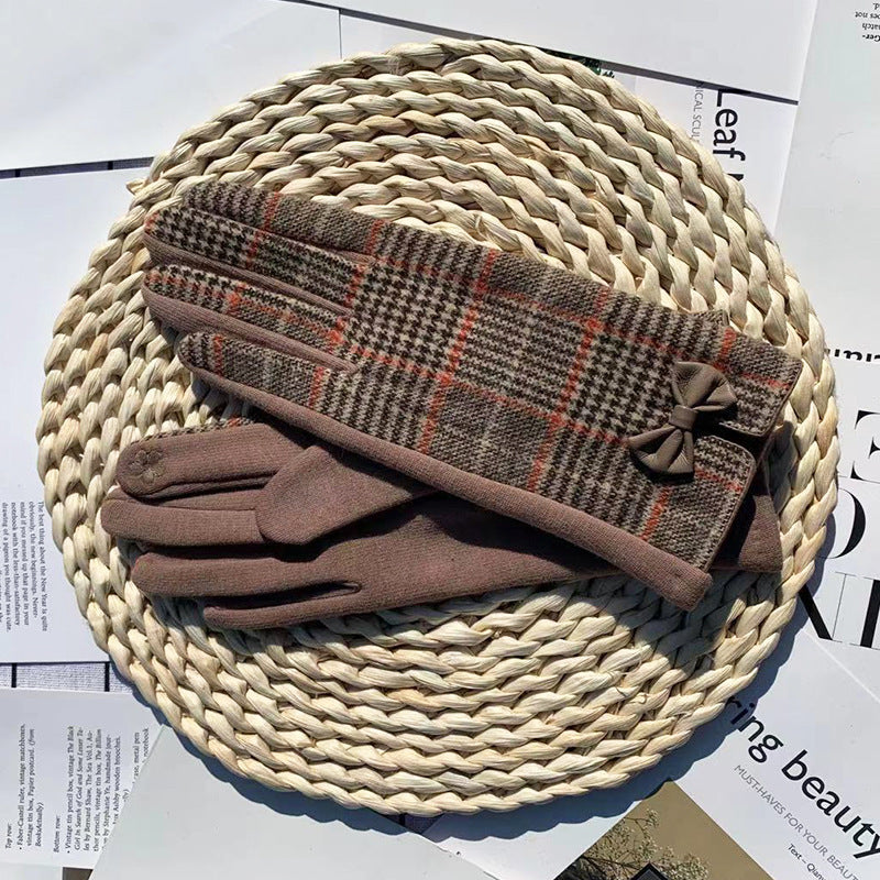 Warm Woolen Riding Gloves – Touch Screen & Contrast Colour