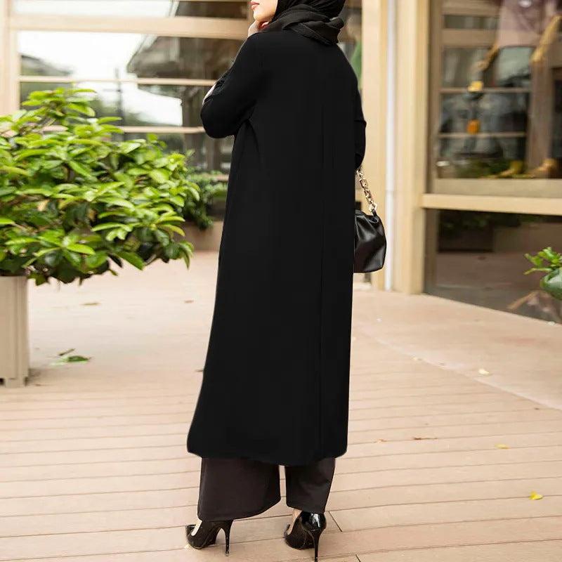 Elegant Pure-Colour Dubai Robe – Modest, Stylish & Slit Detail