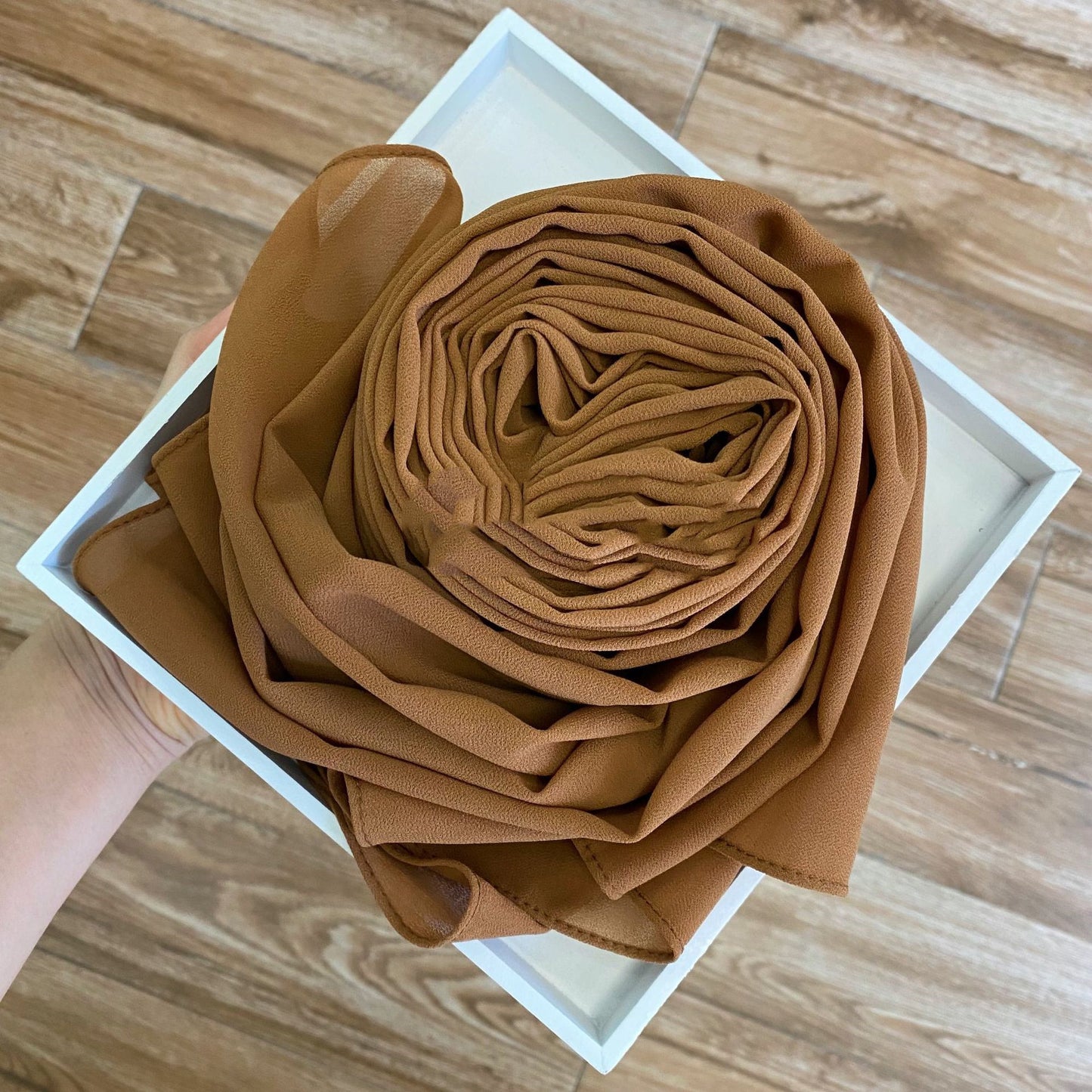 Solid Pearl Chiffon Hijab Scarf – Lightweight Elegance