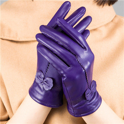 Women’s Elegant Warm Gloves – Soft Winter Comfort