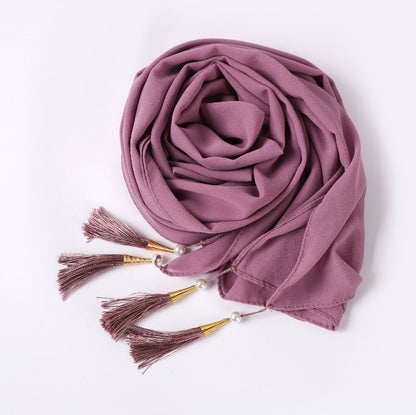 Soft Hijab Scarf with Four Tassel Corners – Everyday Chic