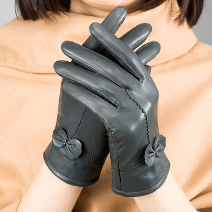 Women’s Elegant Warm Gloves – Soft Winter Comfort