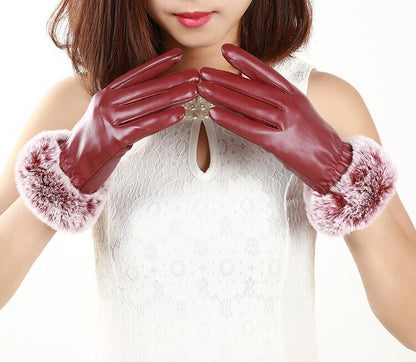 Plus-Size Velvet Touch-Screen Warm Gloves – Soft Winter Style